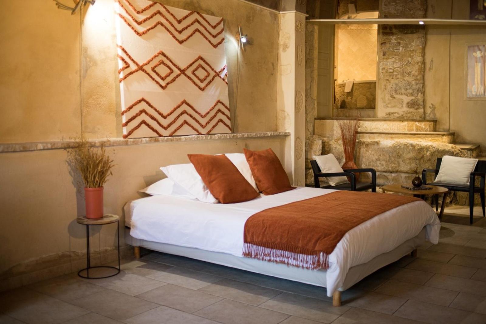 In Provence Hotel - Experience Atypique Venelles Exteriör bild