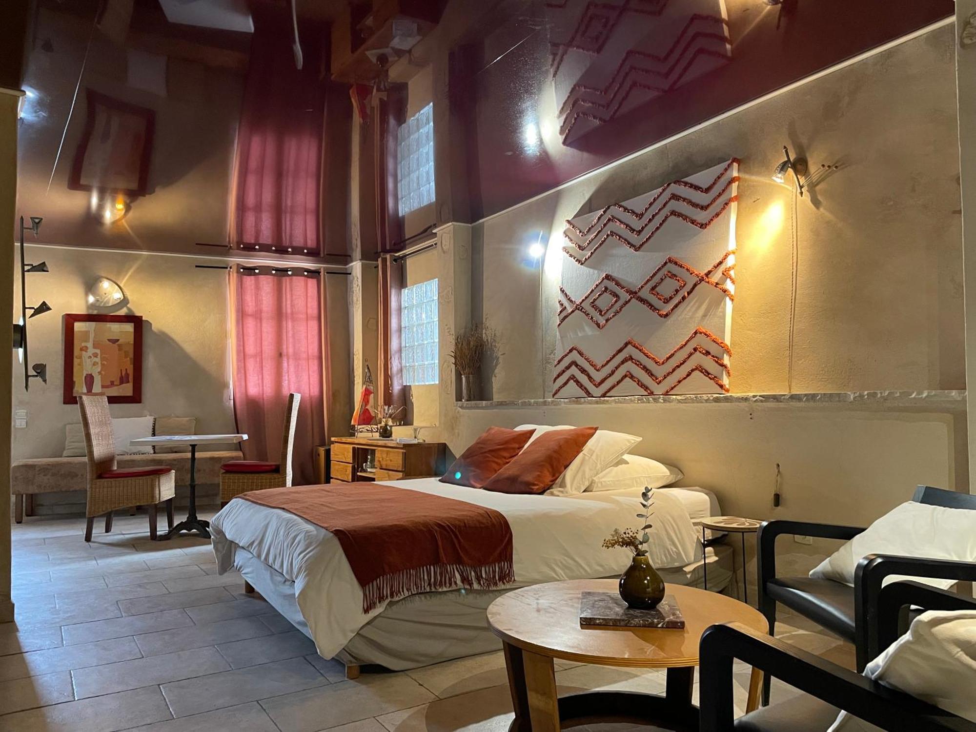In Provence Hotel - Experience Atypique Venelles Exteriör bild