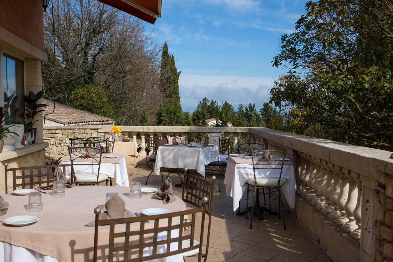 In Provence Hotel - Experience Atypique Venelles Exteriör bild